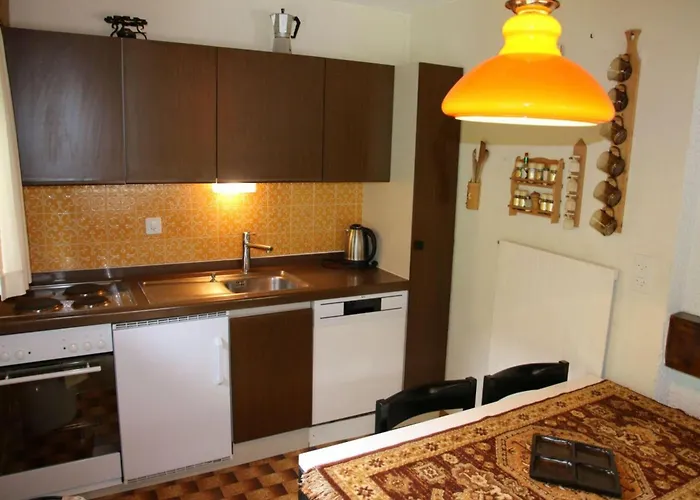 In With Mountain Views 아파트 베이소나츠