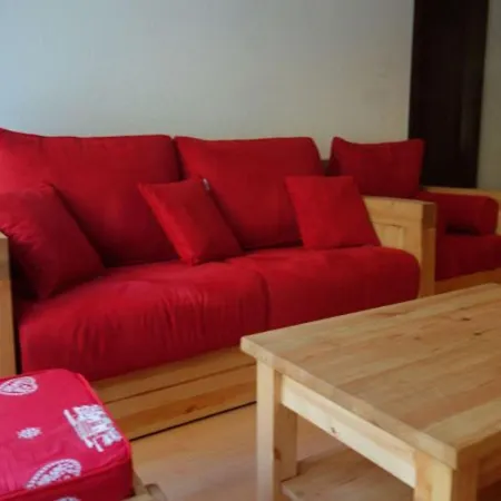 Appartamento In With Mountain Views